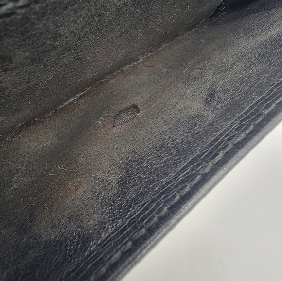 Authentic Preowned Gucci Bifold - Picture 8 of 16